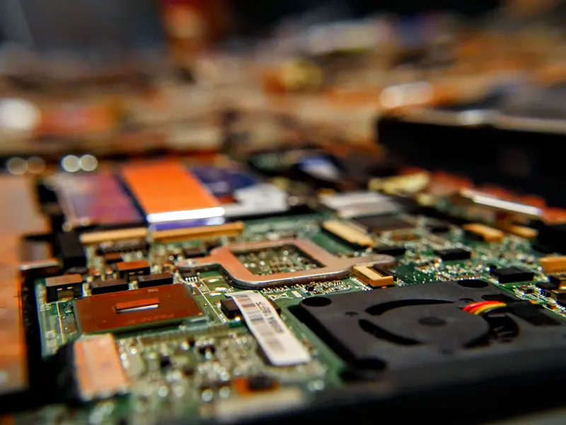 PCBA ile PCB arasındaki fark nedir?