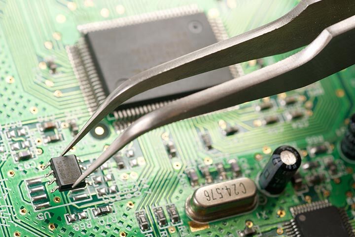 PCB (Baskılı Devre Kartı) Montajı1