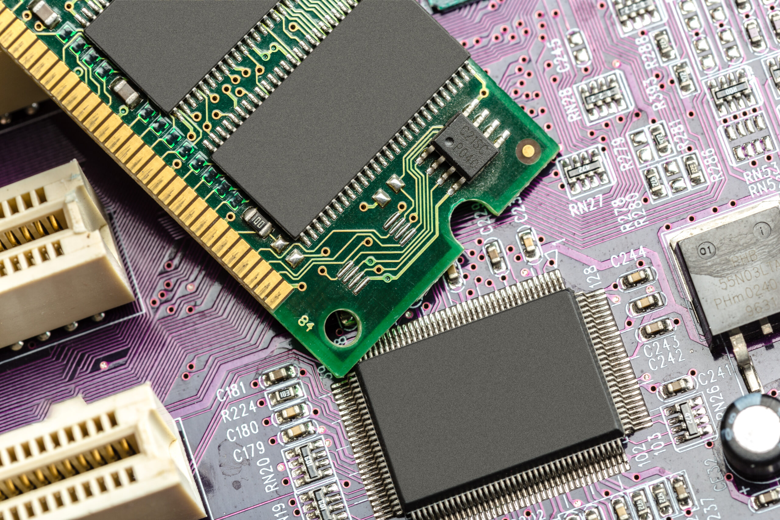Elektronik Cihaz Güvenilirliğini Artırmak İçin 10 Etkili PCB Isı Dağıtma Tekniği